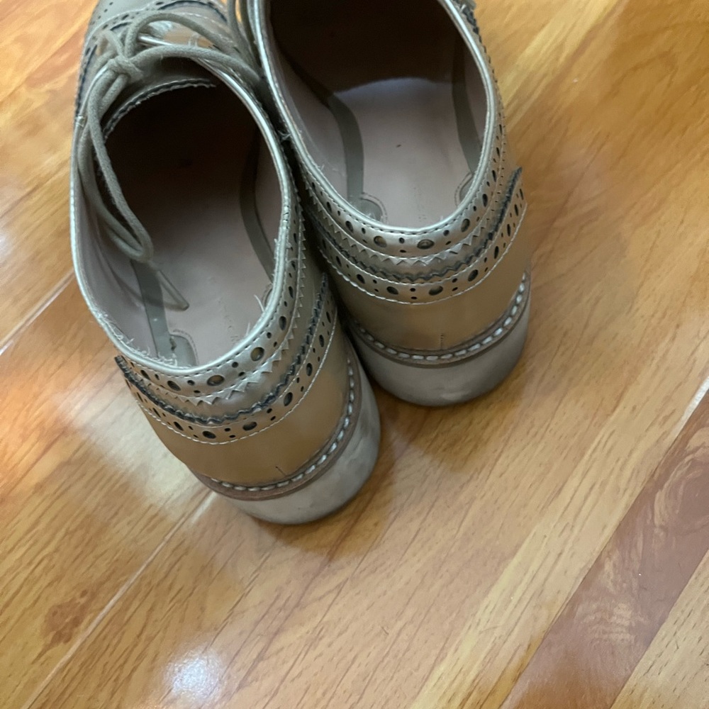 ✨✨ZARA GOLD DERBY SHOES✨✨ - Picture 5 of 8